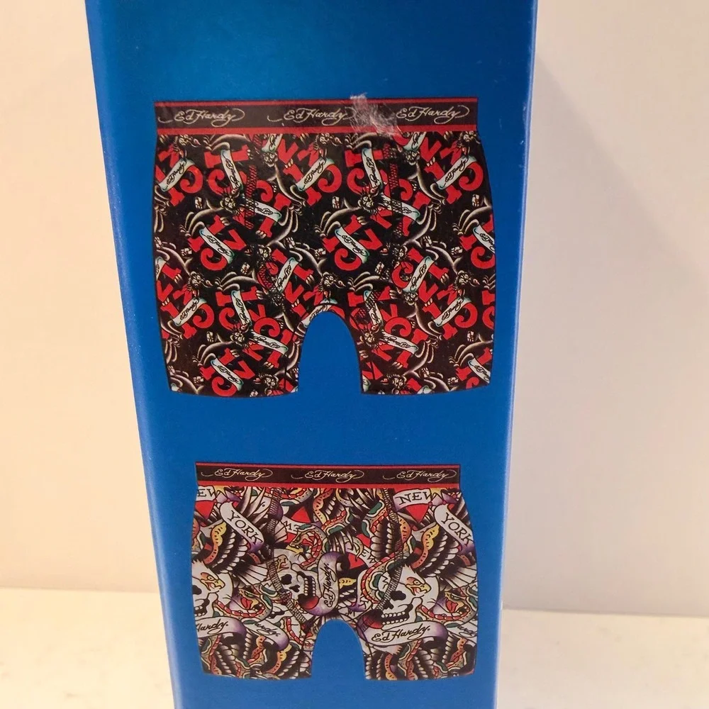 Ed Hardy Performance Boxer Briefs 4 Pack (XL 40-42) Stretch Skulls Sharks Comfy